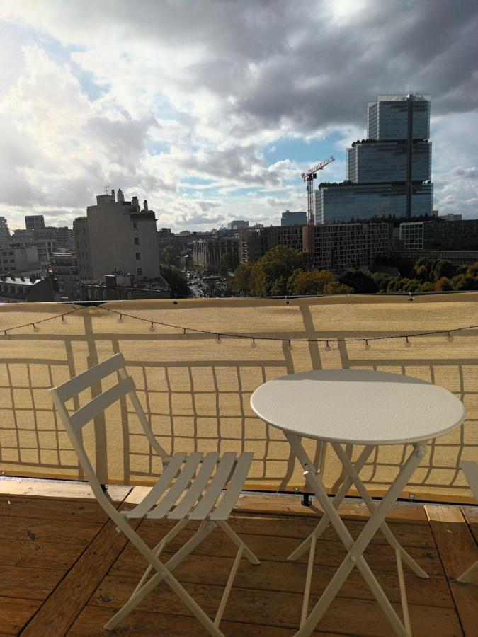 Paris Balcony Top Floor Room Exterior photo